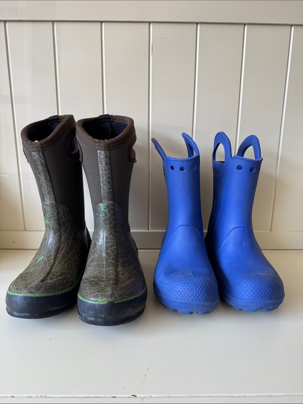 Kids Snow (Bogs) and Rain (Crocs) Little Kid size 2 bundle!
